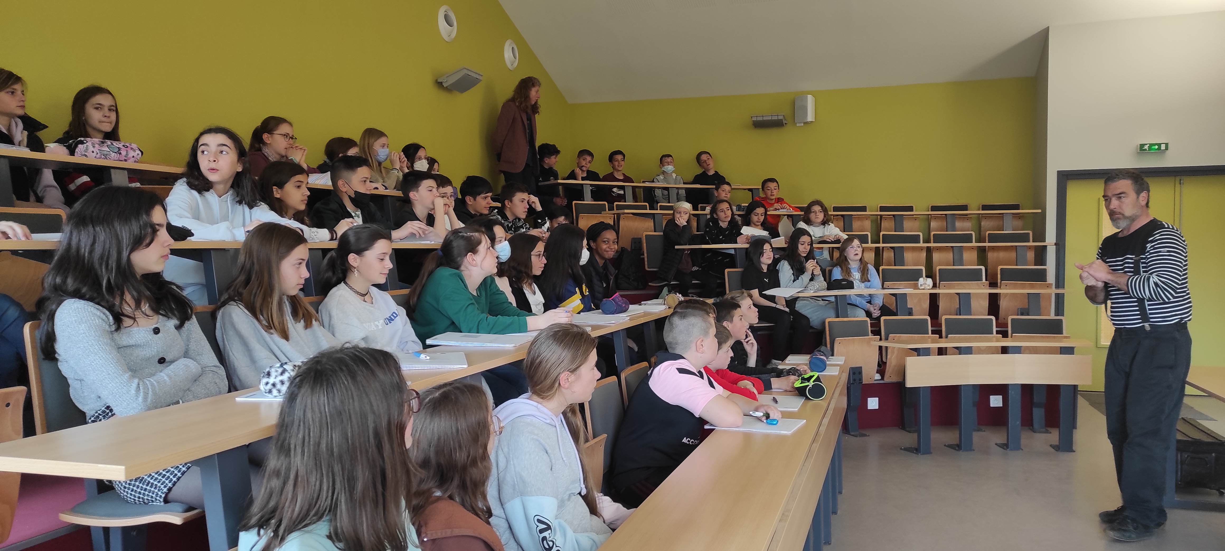 Printemps des poètes au collège La Chartreuse