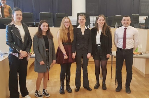 Concours d'éloquence au Tribunal du Puy