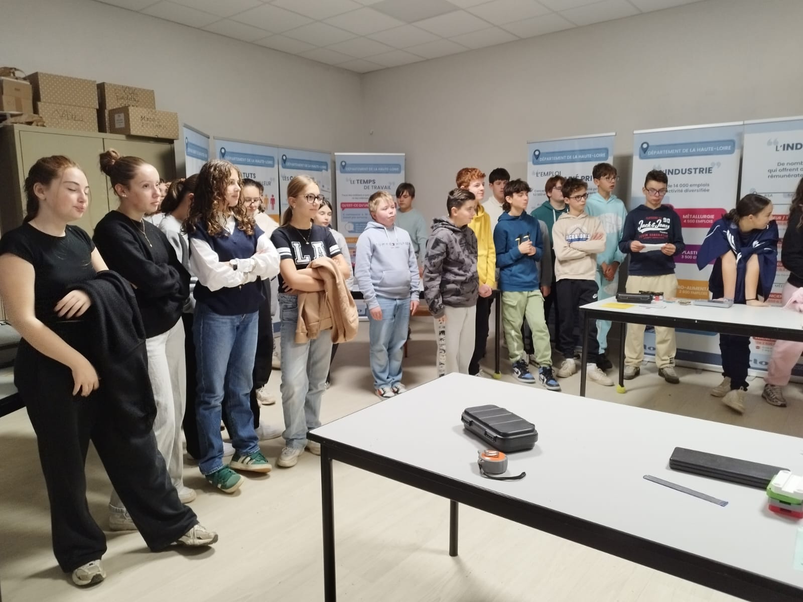 métiers de l'industrie 2025 4eme